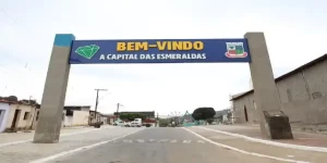 Cidade conhecida como 'capital das esmeraldas' tem um dos menores PIB da Bahia e vive situação econômica desafiadora